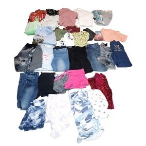Womens clothes lot s-m small to medium Youth 16/18 all seasons.  Girls 2…